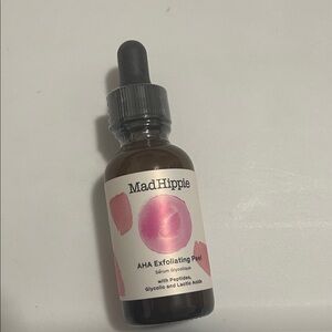 Mad Hippie AHA Exfoliating Peel & samples